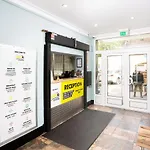 Patio Hostel